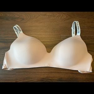 Nude Victoria’s Secret Tshirt Bra Wireless